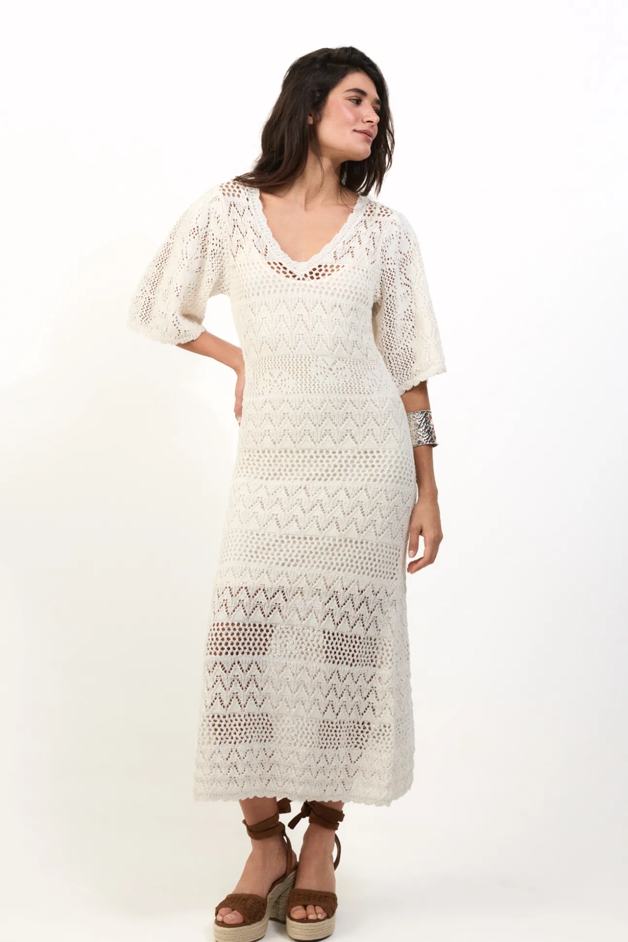 Vestido punto calado