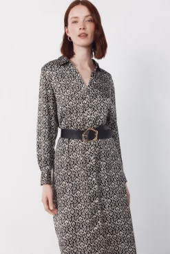 Vestido satinado camisero