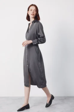 Vestido satinado camisero