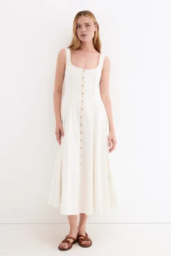 Vestido sin mangas detalle botones