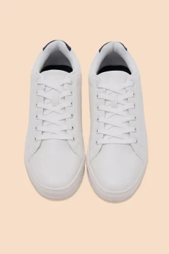 Zapatilla blanca Valecuatro