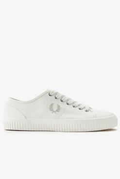 Zapatilla Hughes-low lona
