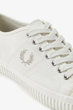 Zapatilla Hughes-low lona