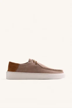 Zapatillas estilo wallabees