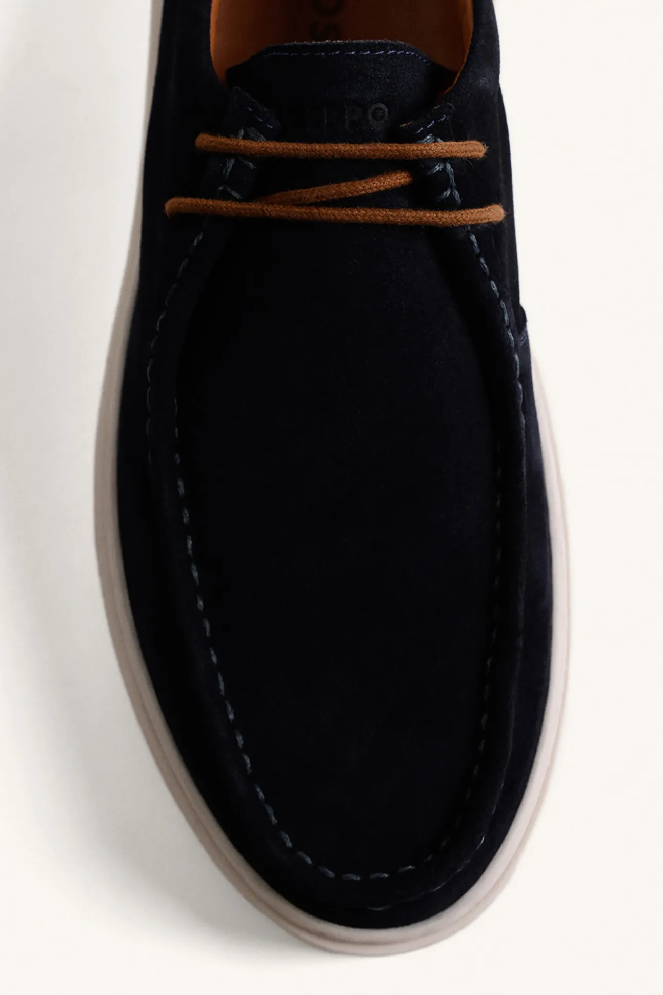Zapatillas estilo wallabees