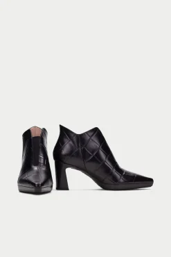 Zapato bangkok abotinado elástico hueco en v