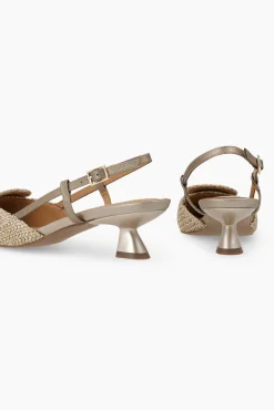 Zapatos de salón destalonados en piel