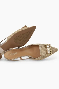 Zapatos de salón destalonados en piel