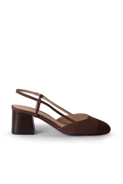Zapato tacón destalonado